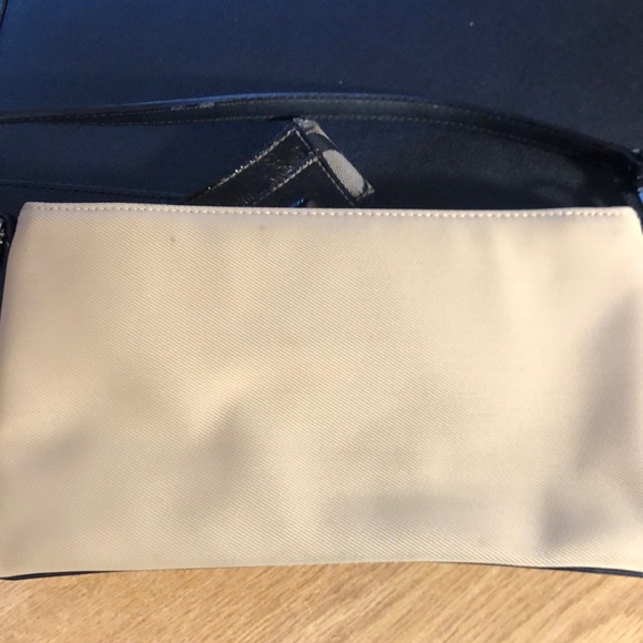 Coach Handbag - Picture 3 of 7